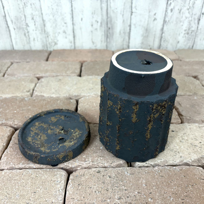 AS016-110 – 鉢人